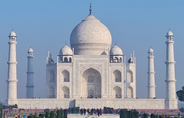 Tourist Places To Visit in Agra